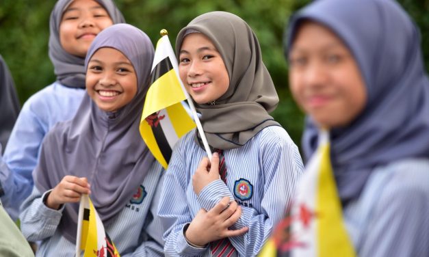 SMSS Joins HM’s 72nd Birthday Celebration